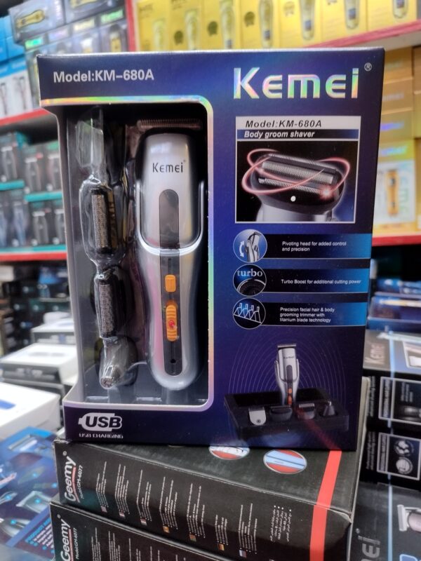 Kemei KM-680A 8 in 1 Rechargeable Shaver/Trimmer - Image 5