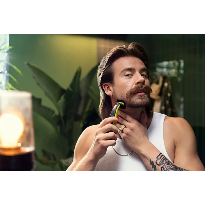 Philips QP220/51 OneBlade Replacement Blade Pack Including 2 Replaceable Blade