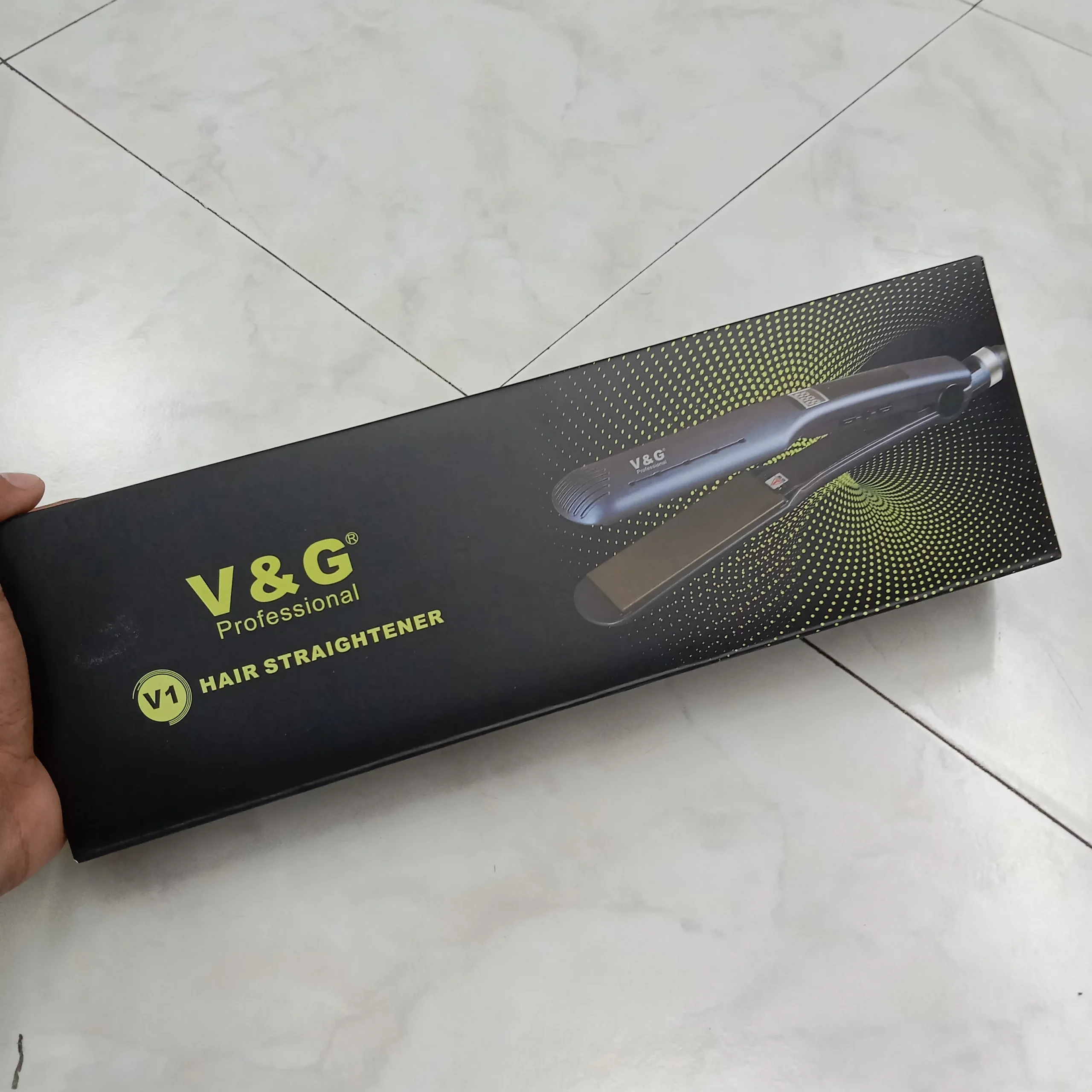 V&G V1 Professional Fast Warm-up Hair Straightener for Women - Image 4